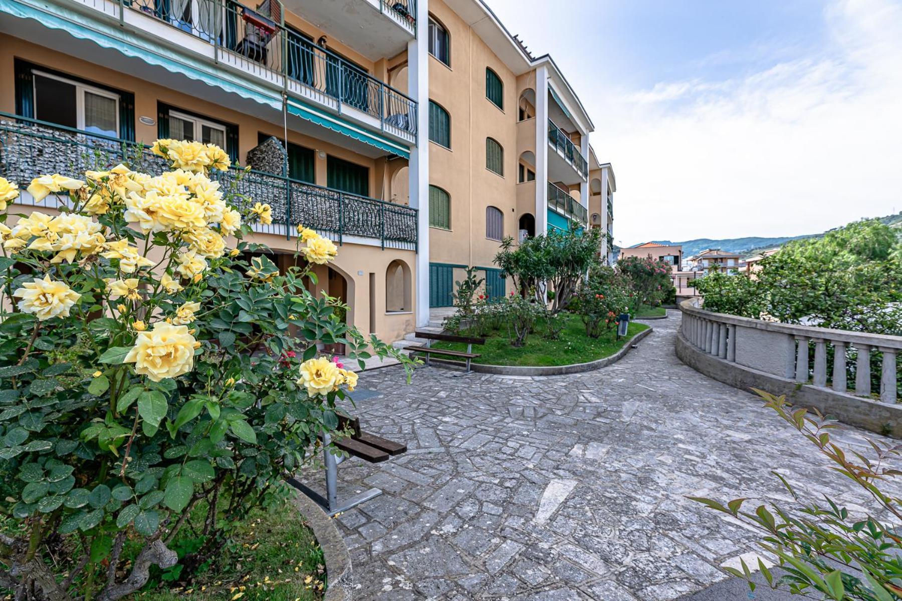 La Dimora Della Lullu, Luxury Apartman Pietra Ligure Kültér fotó